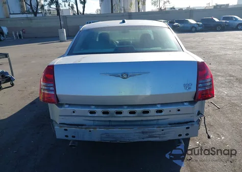 2006 Chrysler 300C from USA, damaged, VIN 2C3KA63H46H138840